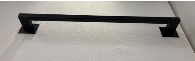 [0000002579905] TOALHEIRO SIMPLES 300MM MANNA INOX PRETO