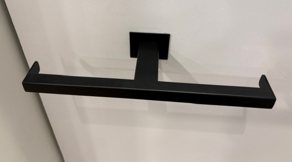 [0000002579903] PAPELEIRA DUPLA MANNA INOX PRETO